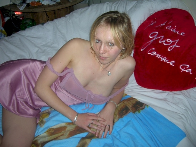 Chienne sexy domina pour libertin soumis