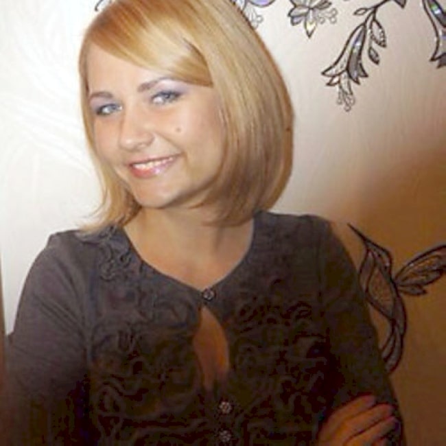 Femme seule en manque
